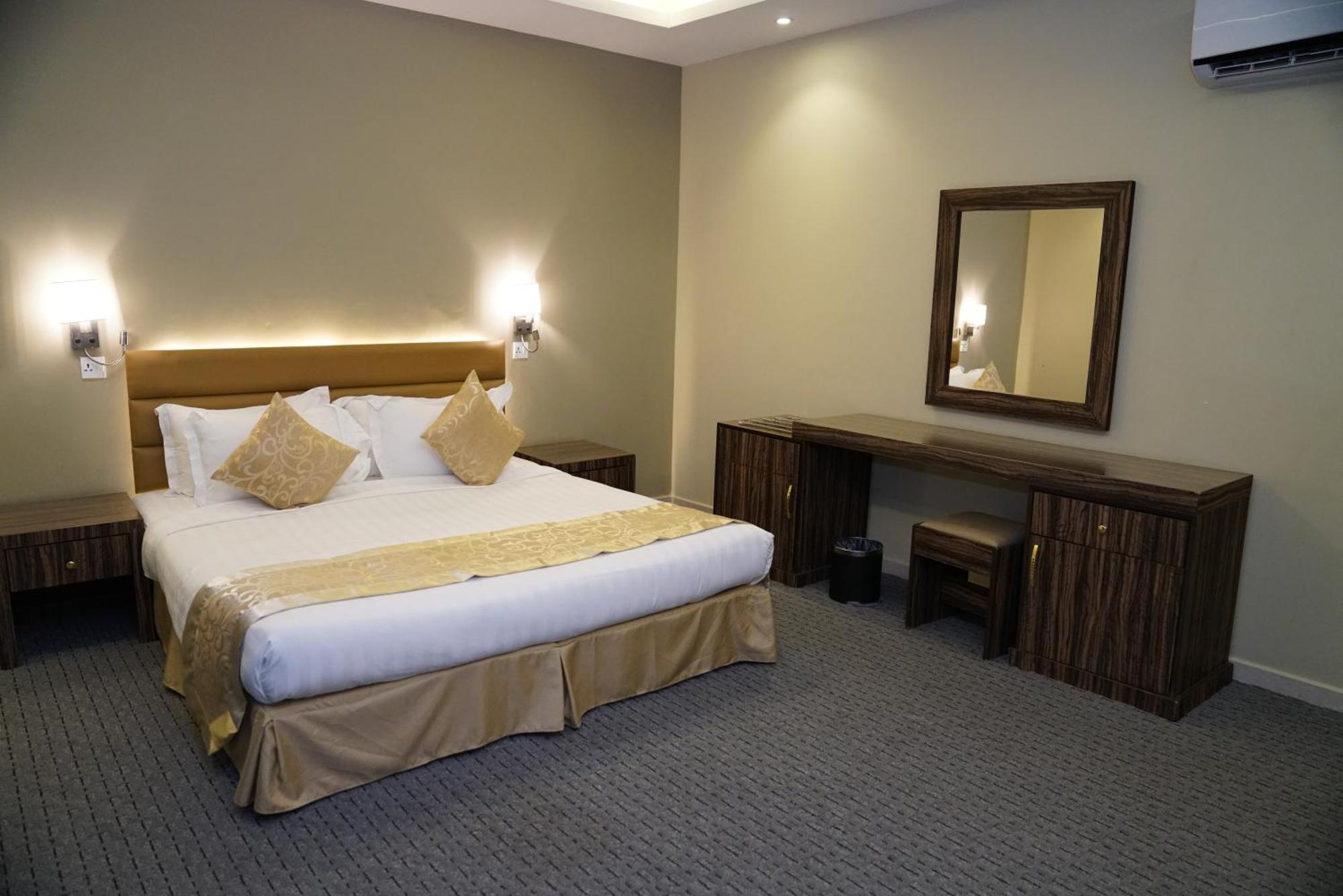 Aparthotel La Rive &